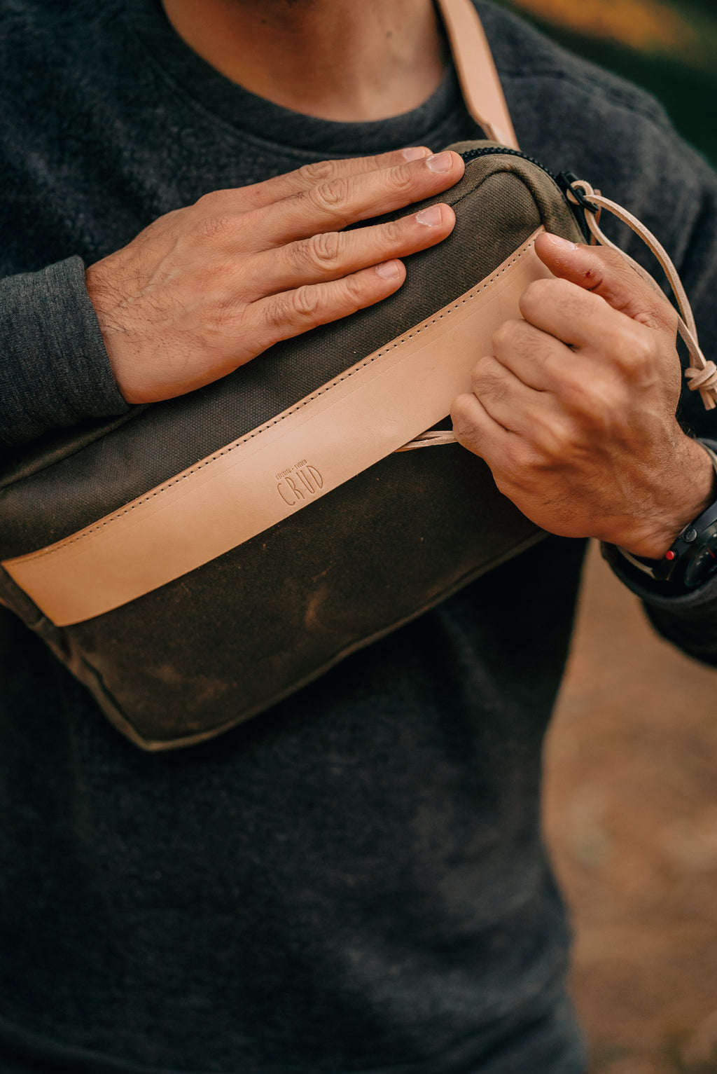 Töfte Cross-Body Natural