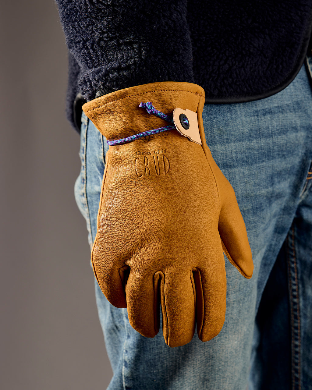 Cold weather gloves made from full grain goat hide