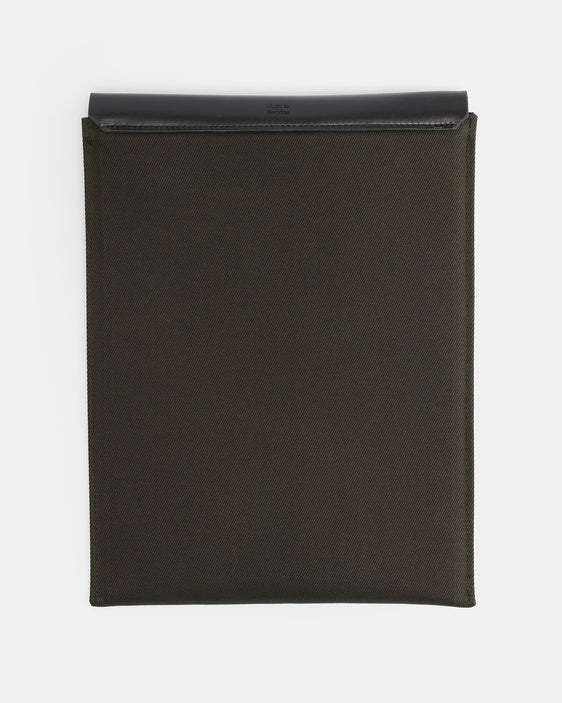 Black laptop case with leather lid and canvas material